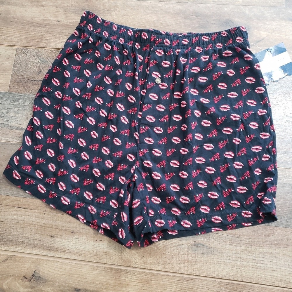 Towncraft Mens Black Red Lips Love Cotton Boxer Shorts Valentine Medium Lounge